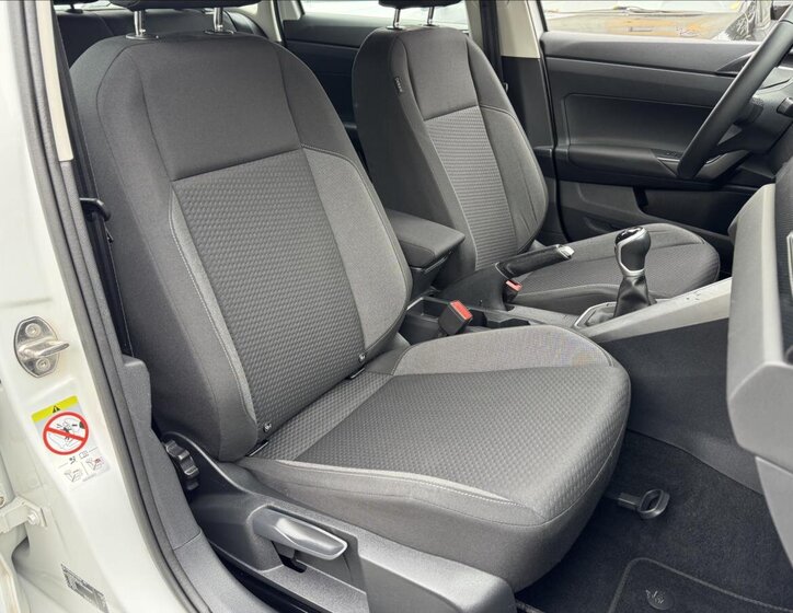 Volkswagen Polo Hatchback 999,0 70 kw