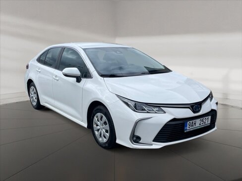 Toyota Corolla Sedan / Limuzína 1,8 l 72 kw