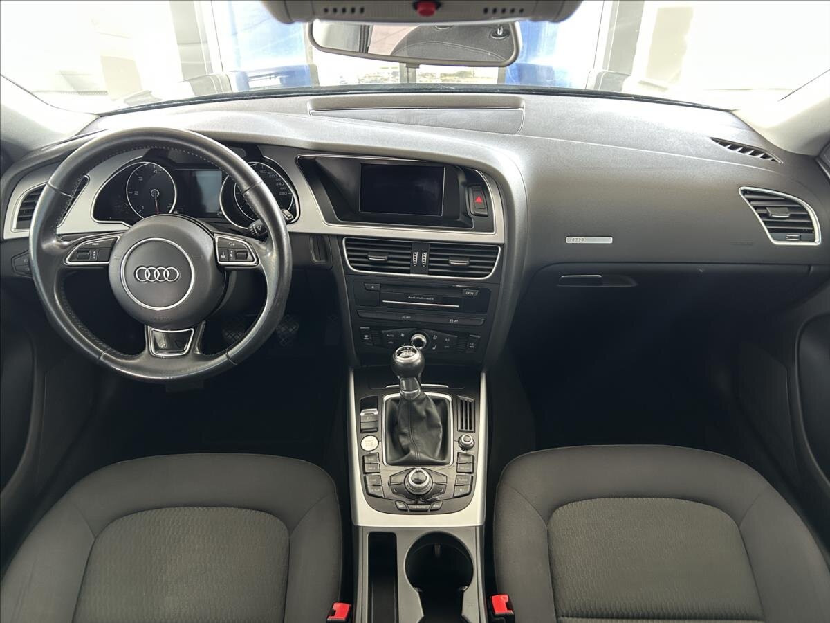 Audi A5 Sedan / Limuzína 2,0 l 140 kw