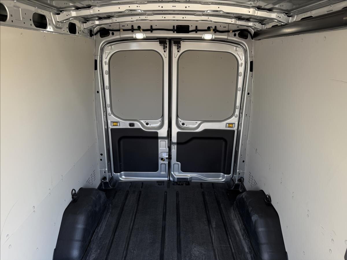 Ford Transit Skříň 2,0 l 96 kw