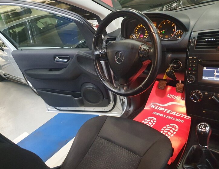 Mercedes-Benz Třídy A Kombi 1,5 l 70 kw