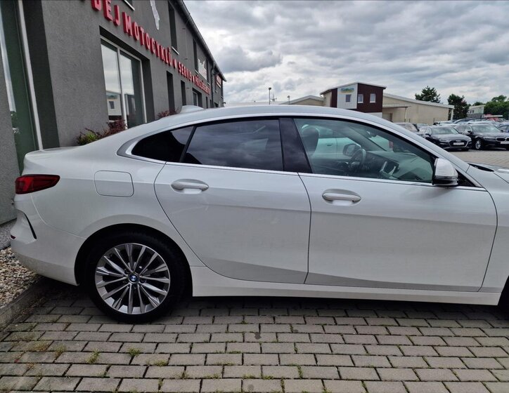 BMW Řada 2 42