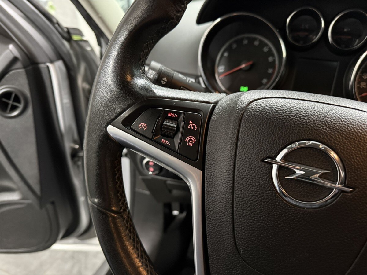 Opel Zafira MPV 1,4 l 103 kw