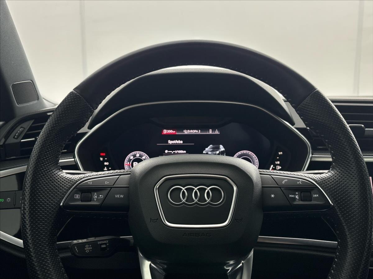 Audi Q3 SUV / Terénní 2,0 l 140 kw