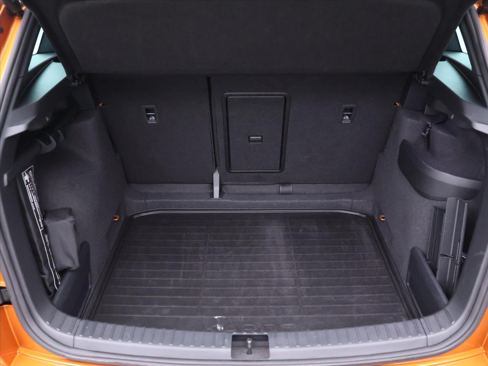 Škoda Karoq SUV / Terénní 2,0 l 110 kw