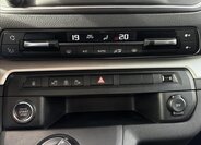 Peugeot Traveller 43