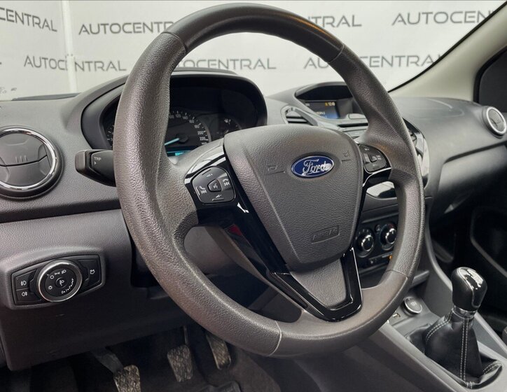 Ford KA PLUS Hatchback 1,2 l 63 kw