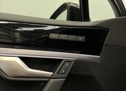 Volkswagen Touareg SUV / Terénní 3,0 l 210 kw