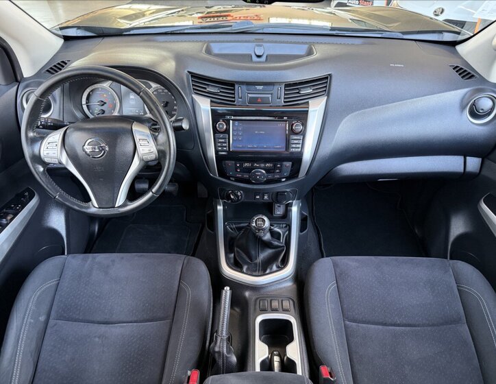 Nissan Navara Pick-up 2,3 l 120 kw