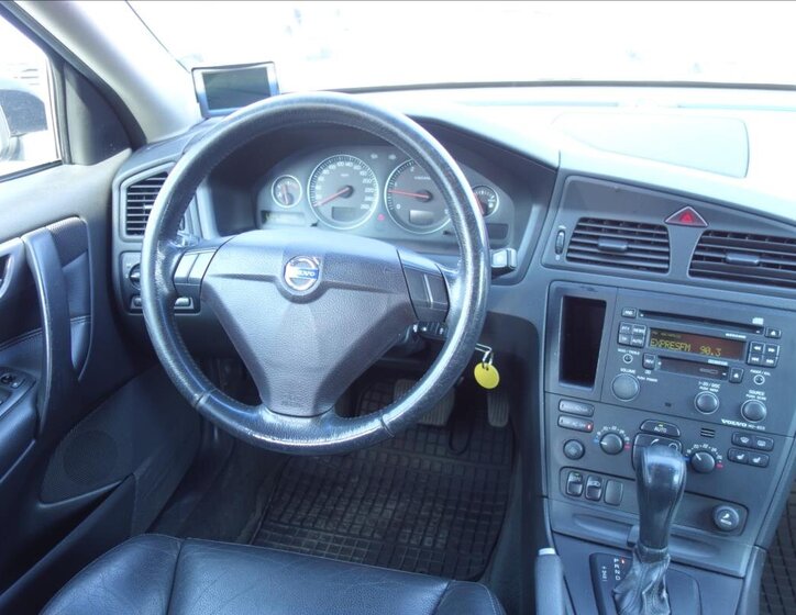 Volvo S60 Sedan 2,4 l 120 kw