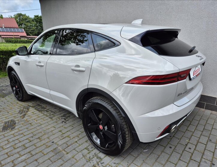 Jaguar E-Pace SUV 2,0 l 184 kw