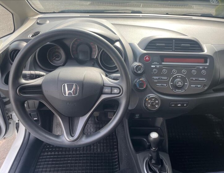Honda Jazz Hatchback 1,2 l 66 kw
