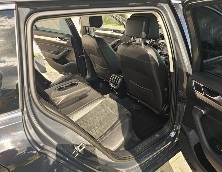 Volkswagen Passat Kombi 1,4 l 110 kw