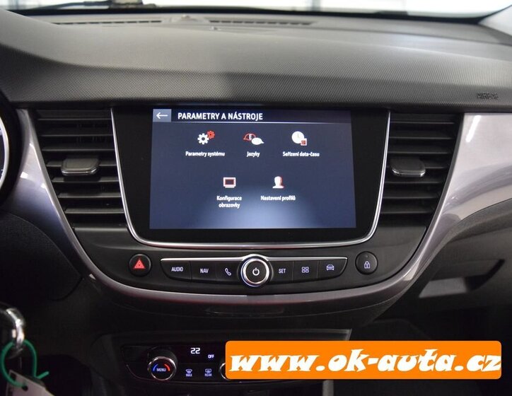 Opel Ostatní Hatchback 1,2 l 81 kw