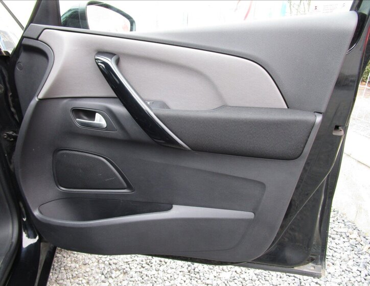 Citroën Grand C4 Picasso MPV 2,0 l 110 kw