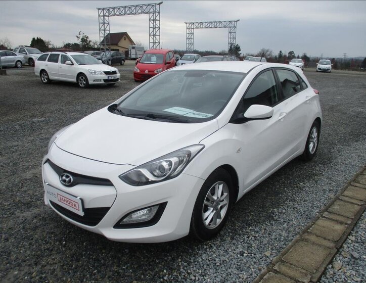 Hyundai i30 Hatchback 1,6 l 88 kw