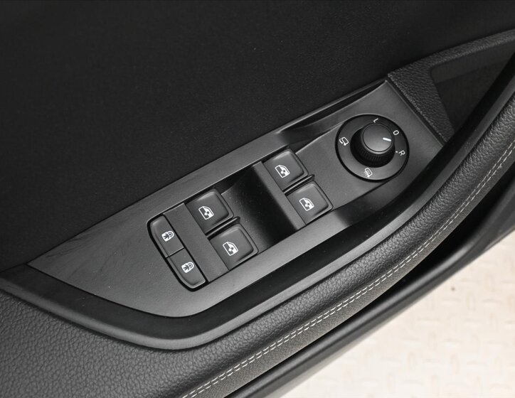 Škoda Superb Kombi 2,0 l 110 kw