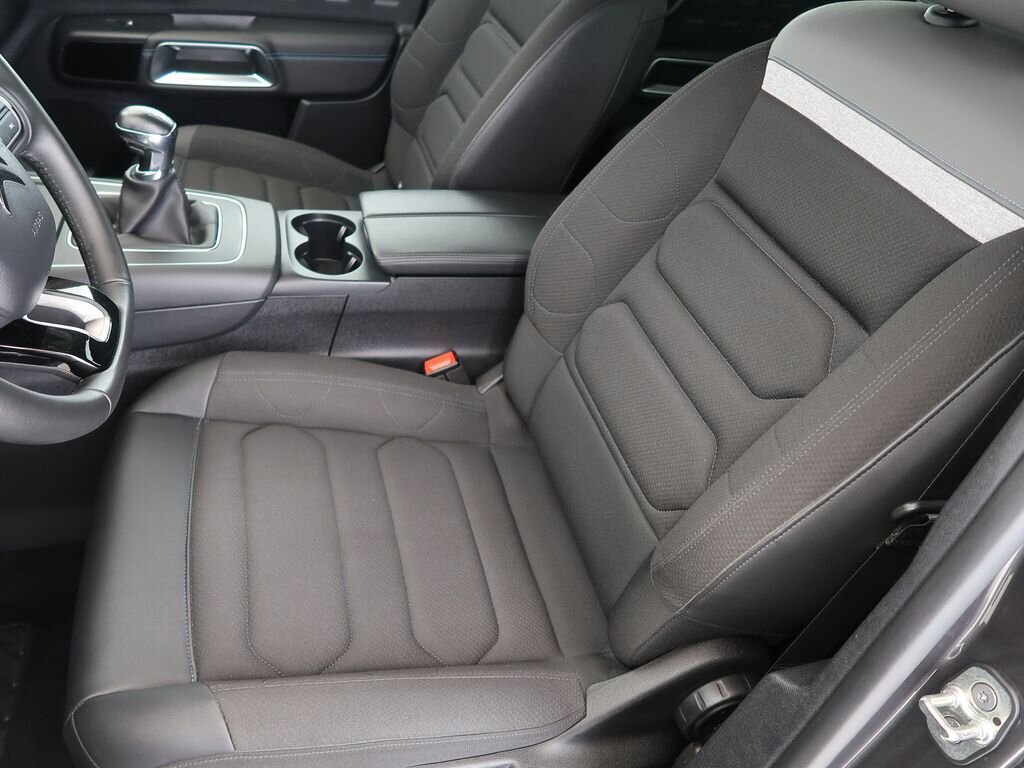 Citroën C5 Aircross SUV / Terénní 1,2 l 96 kw