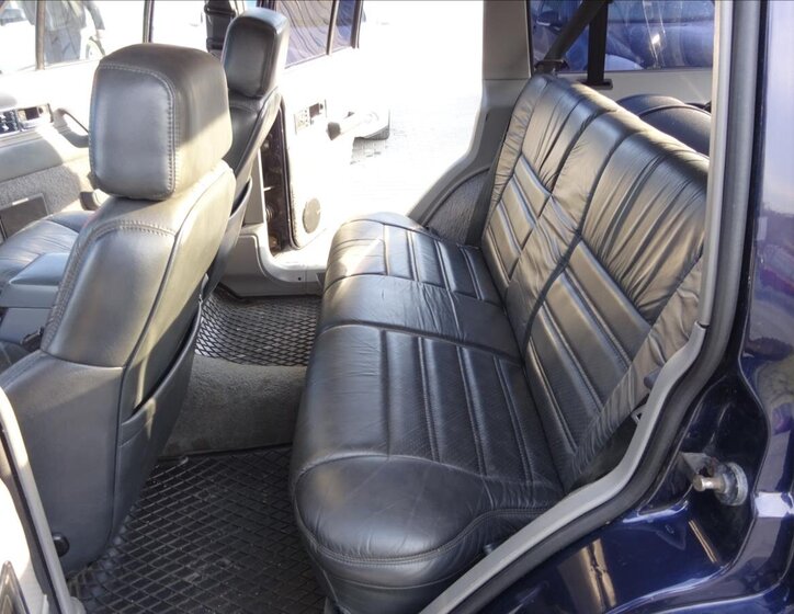 Jeep Cherokee SUV / Terénní 4,0 l 136 kw