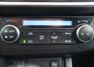 Toyota Auris Kombi 1,6 l 97 kw