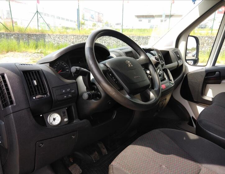 Peugeot Boxer 10