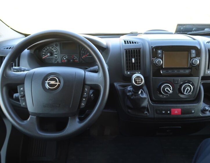 Opel Movano Skříň 2,2 l 103 kw