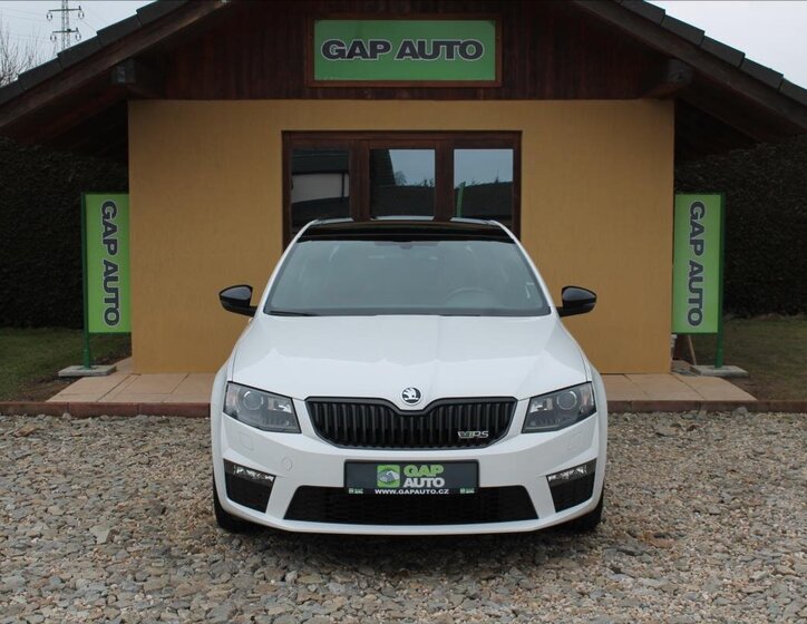 Škoda Octavia Liftback 2,0 l 135 kw