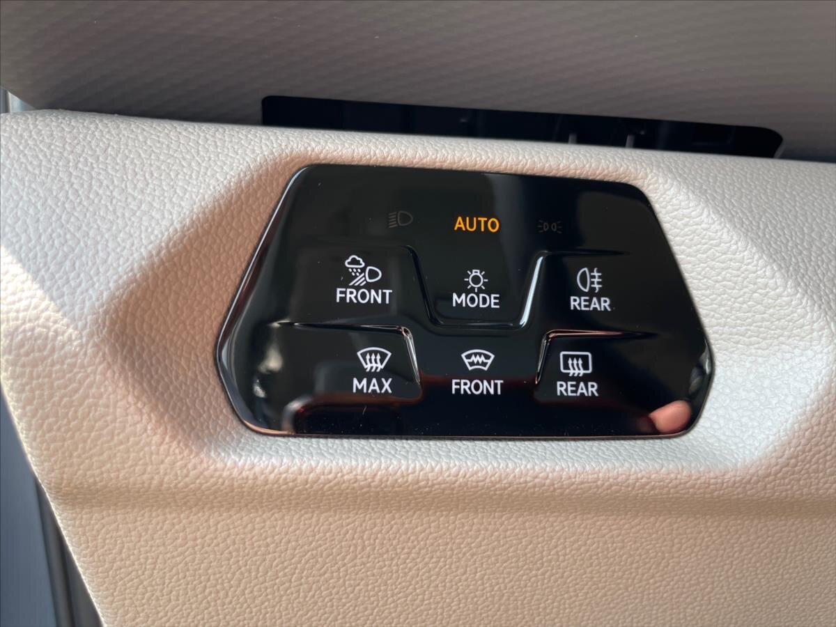 Volkswagen Multivan Ostatní 2,0 l 110 kw