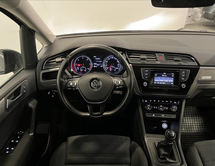 Volkswagen Touran MPV 2,0 l 110 kw