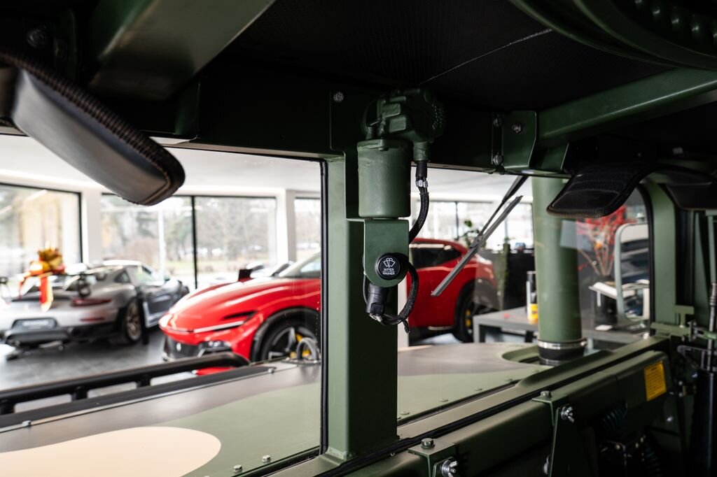 Hummer H1 SUV / Terénní 6,2 l 110 kw