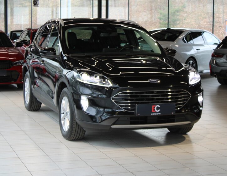 Ford Kuga SUV / Terénní 2,0 l 140 kw