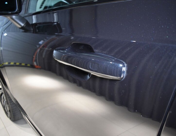 Volvo XC90 SUV / Terénní 2,0 l 228 kw