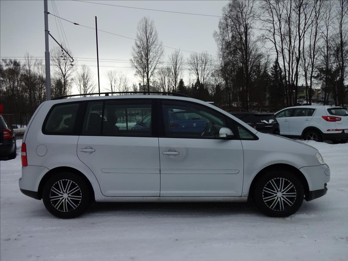 Volkswagen Touran Kombi 1,9 l 77 kw