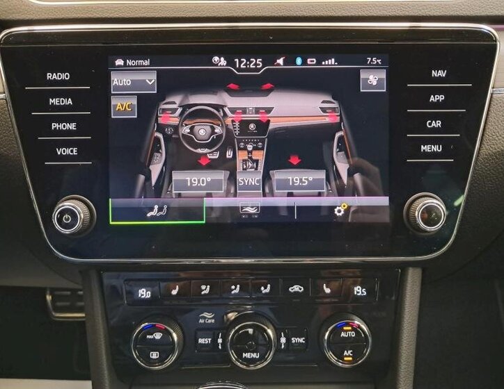 Škoda Superb Kombi 2,0 l 147 kw