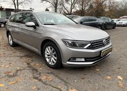Volkswagen Passat Kombi 2,0 l 110 kw