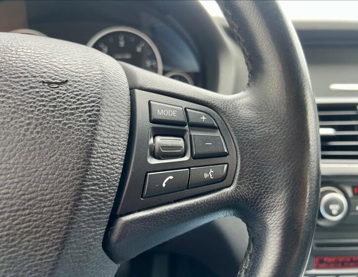 BMW X3 SUV / Terénní 2,0 l 135 kw