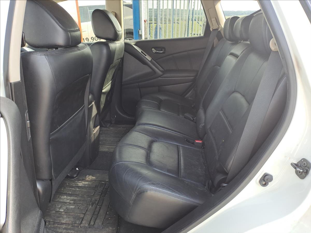 Nissan Murano SUV / Terénní 2,5 l 140 kw