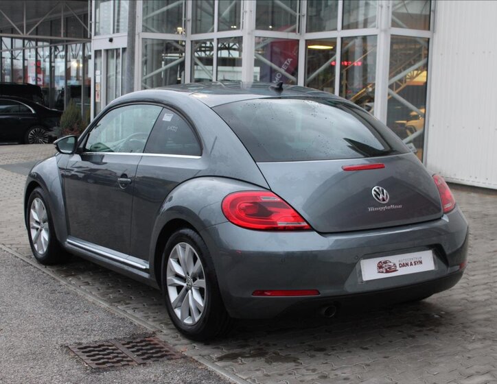 Volkswagen Beetle 4