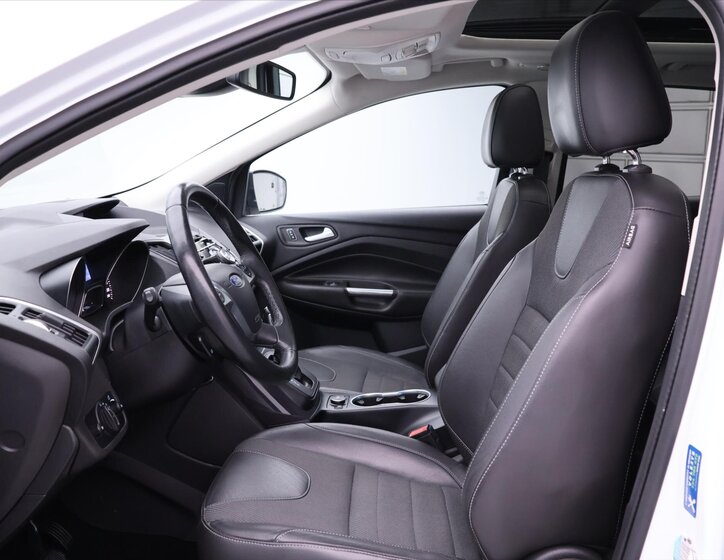 Ford Kuga SUV / Terénní 2,0 l 120 kw