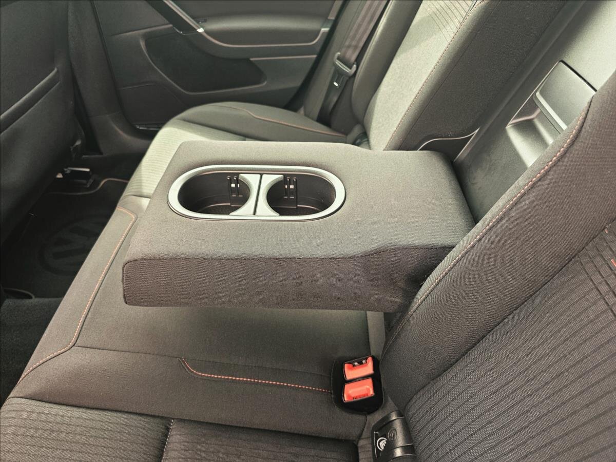 Volkswagen Golf Kombi 2,0 l 110 kw