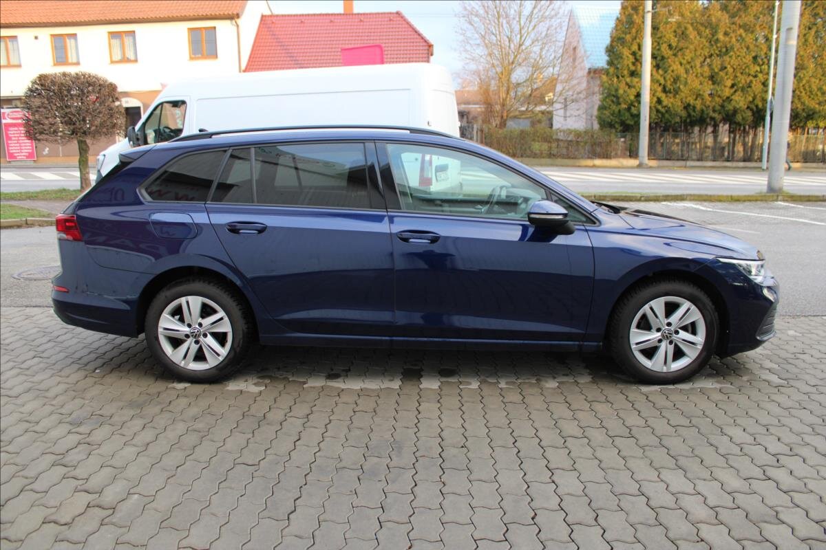 Volkswagen Golf Kombi 1,5 l 96 kw