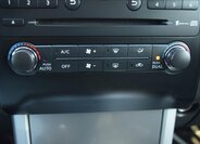 Nissan Navara Pick-up 3,0 l 170 kw