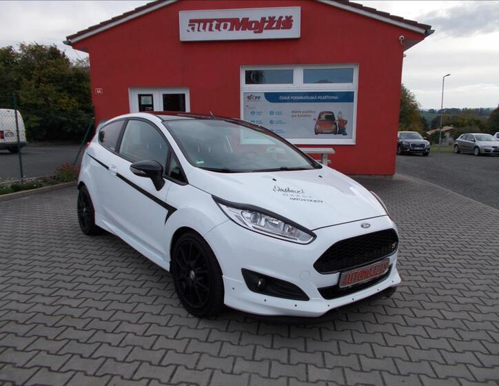 Ford Fiesta 1