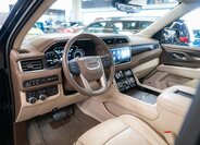 GMC Yukon SUV / Terénní 6,2 l 313 kw