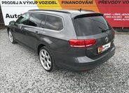 Volkswagen Passat Kombi 2,0 l 110 kw