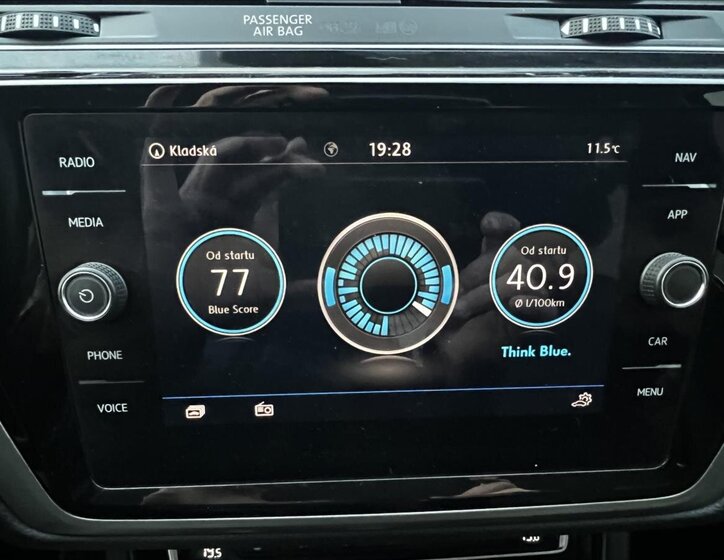 Volkswagen Touran Kombi 1,6 l 85 kw