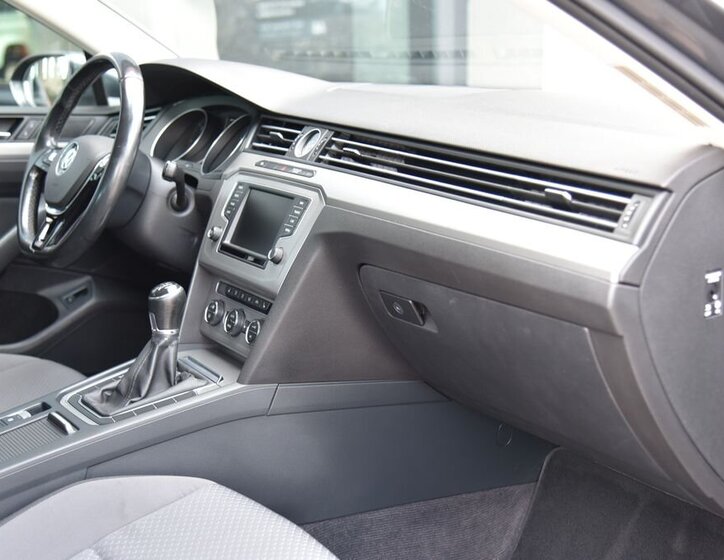 Volkswagen Passat Kombi 2,0 l 110 kw