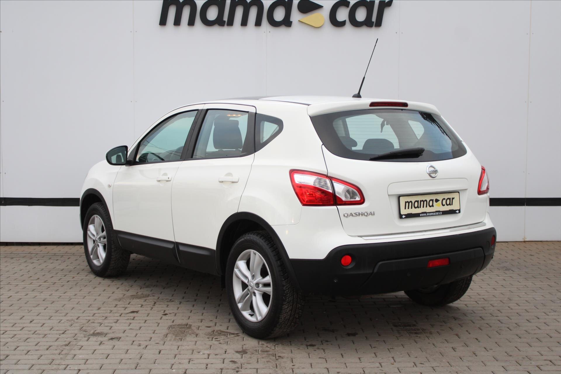 Nissan Qashqai SUV 1,6 l 84 kw