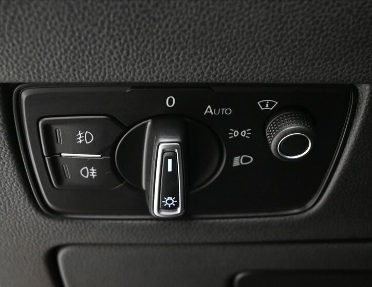 Volkswagen Passat Kombi 2,0 l 110 kw