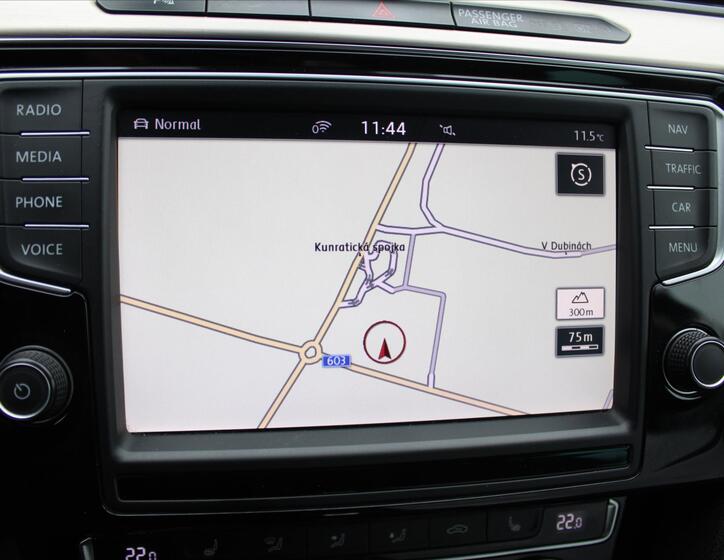 Volkswagen Passat 19